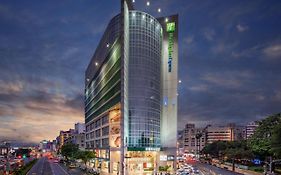 Holiday Inn Express Taichung Park, an IHG Hotel